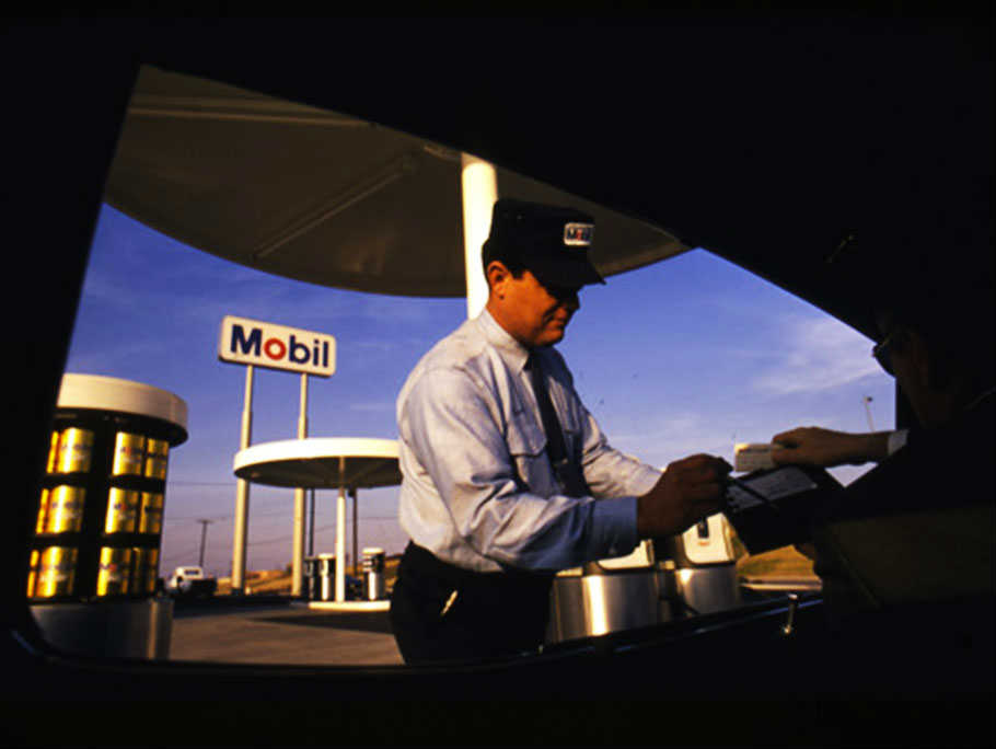 lịch sử dầu nhớt exxonmobil